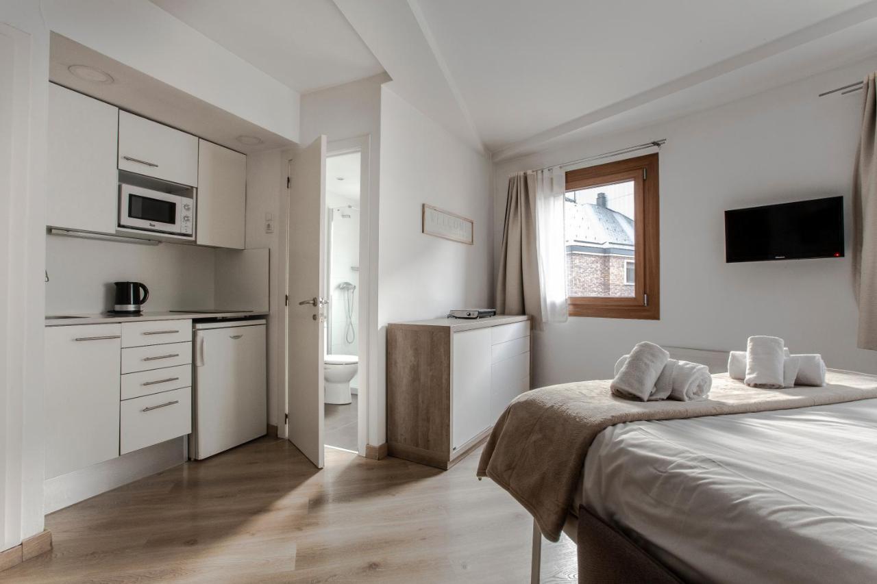 Outdoor Apartaments - Basecamp أندورا لا فيلا المظهر الخارجي الصورة