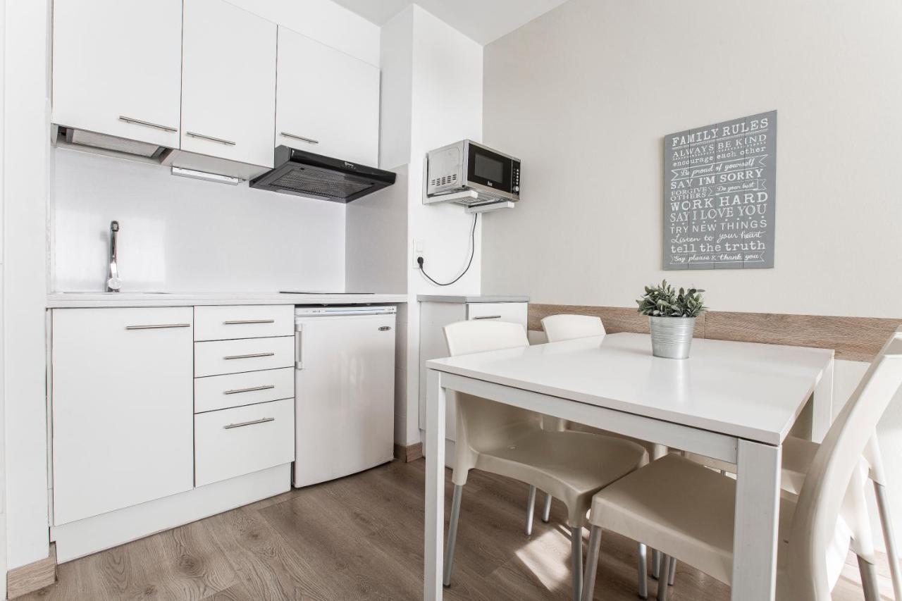 Outdoor Apartaments - Basecamp أندورا لا فيلا المظهر الخارجي الصورة