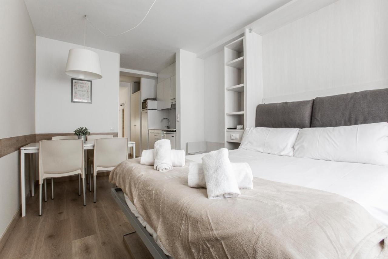 Outdoor Apartaments - Basecamp أندورا لا فيلا المظهر الخارجي الصورة