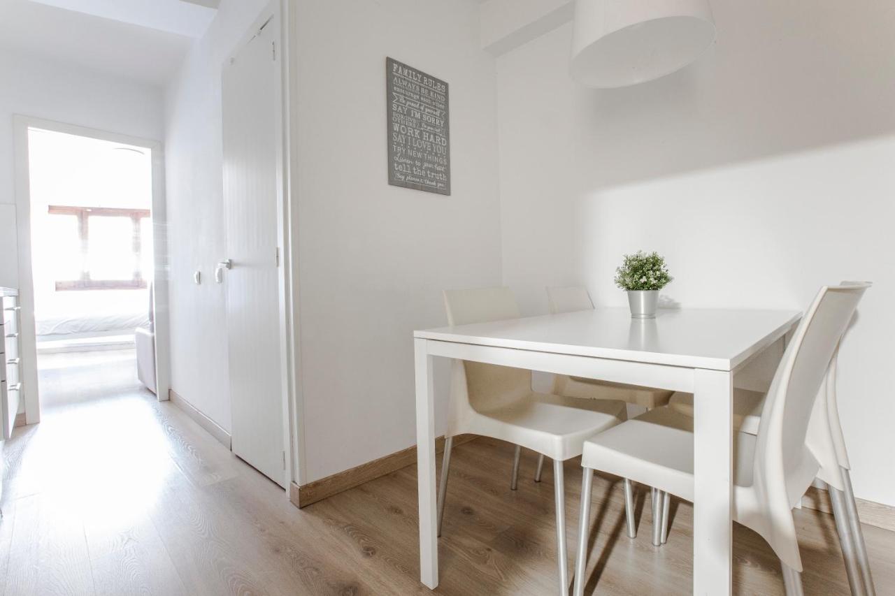 Outdoor Apartaments - Basecamp أندورا لا فيلا المظهر الخارجي الصورة