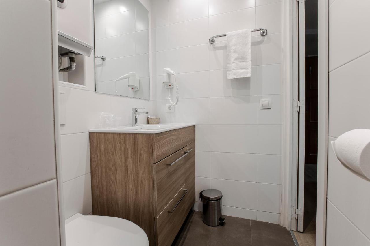 Outdoor Apartaments - Basecamp أندورا لا فيلا المظهر الخارجي الصورة